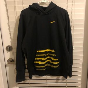 Women's Nike ThermaFit Hoodie XL